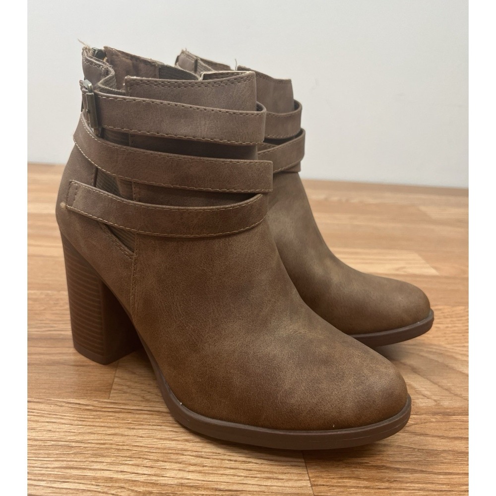 Dream Pairs Chicago Heeled Boots Booties Brown, Women's Size 5 NEW